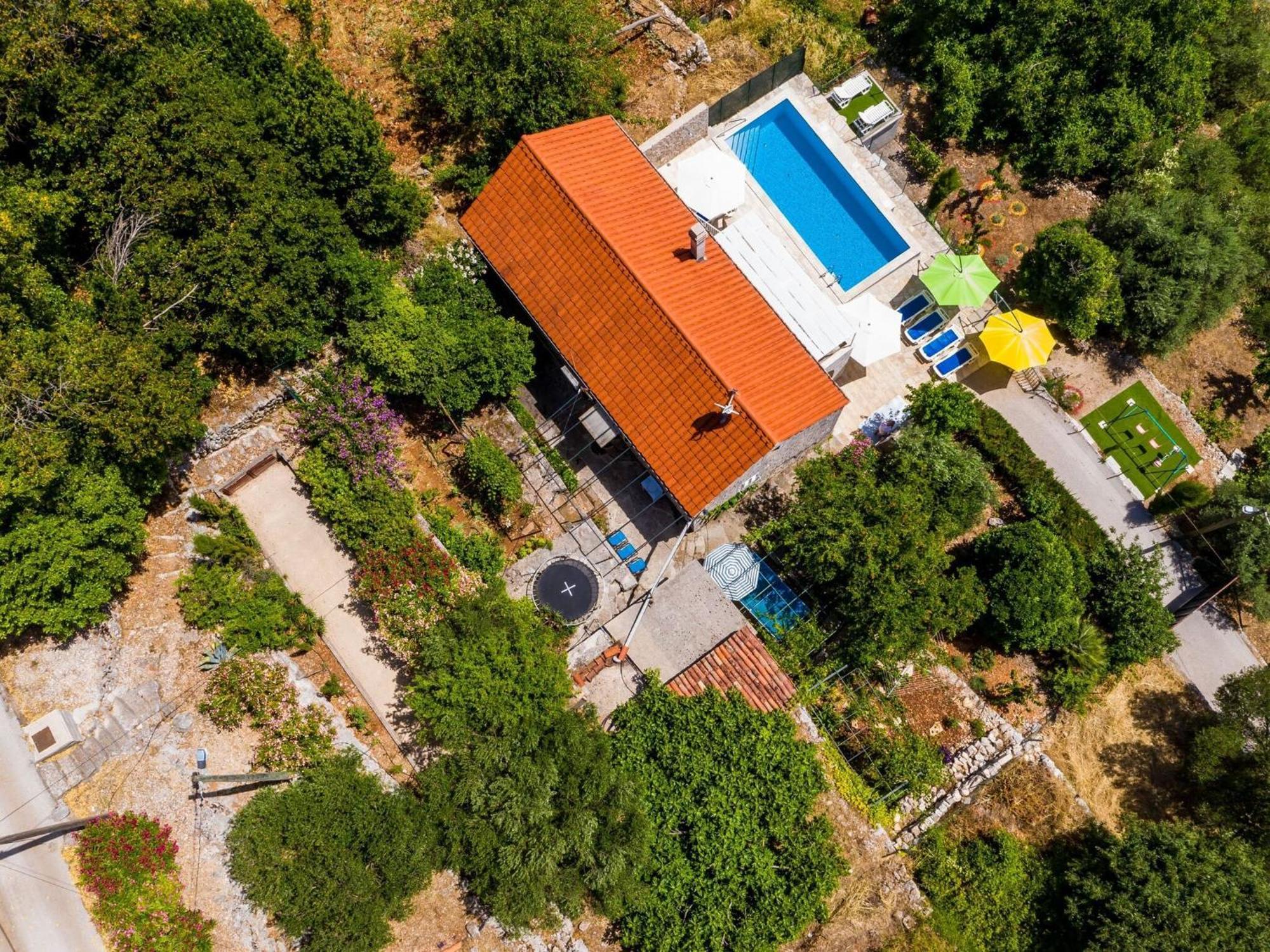 House Ko An-Four Bedroom Villa With Terrace And Swimming Pool Gruda Exteriör bild